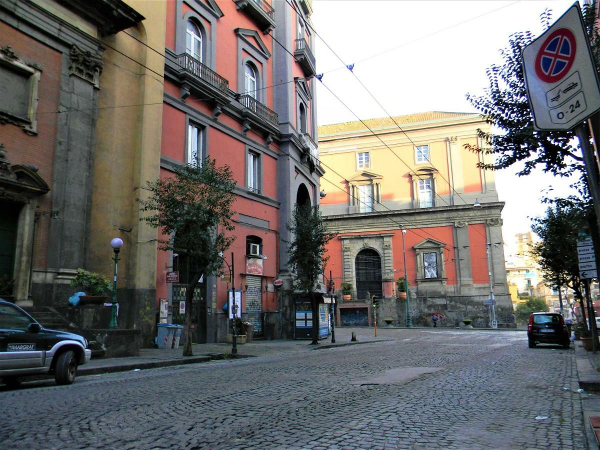 Vila Caponapoli 8 Exteriér fotografie